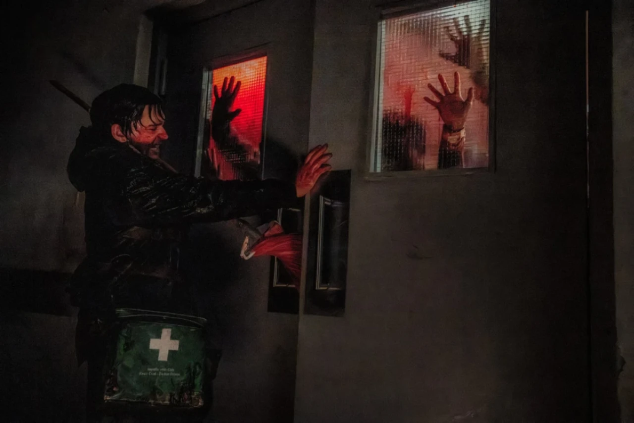 Resident Evil (2026) im Test: Zach Cregger macht aus Survival-Horror ein Kinoerlebnis mit Biss 6 Resident Evil Film 06